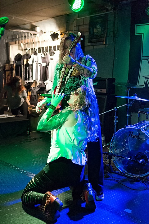ThunderMother @ De Verlichte Geest, picture 53, photographed by Edwin Houdevelt - FrontView Magazine