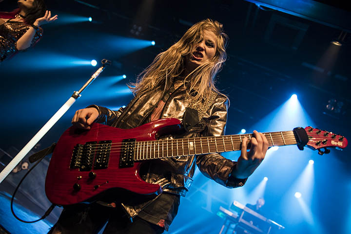 Delain @ Trix, foto 19, foto's door Jef Peeters - FrontView Magazine