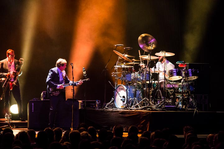 Level 42 @ 013 Tilburg, picture 13, photographed by Dieter  Boone - FrontView Magazine