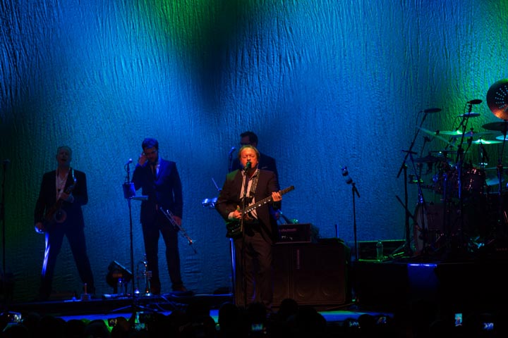 Level 42 @ 013 Tilburg, picture 16, photographed by Dieter  Boone - FrontView Magazine