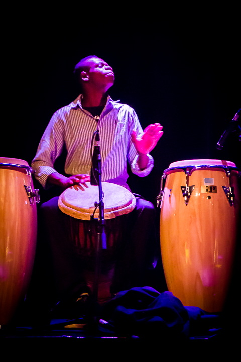 Salif Keita @ De Casino, picture 12, photographed by Davy De Blieck - FrontView Magazine