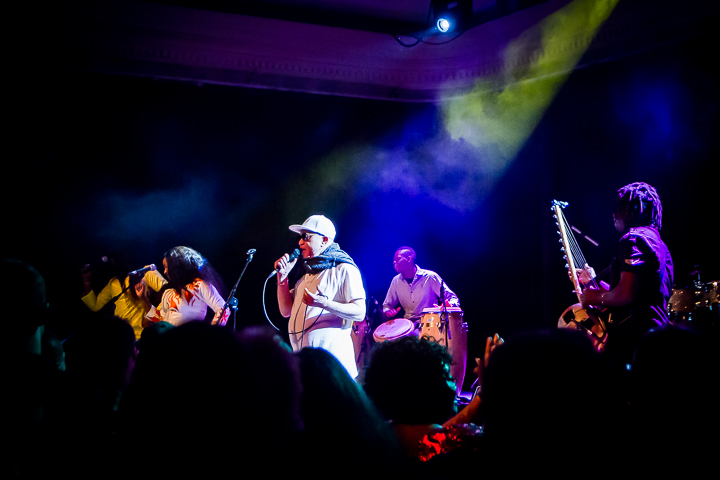 Salif Keita @ De Casino, picture 17, photographed by Davy De Blieck - FrontView Magazine