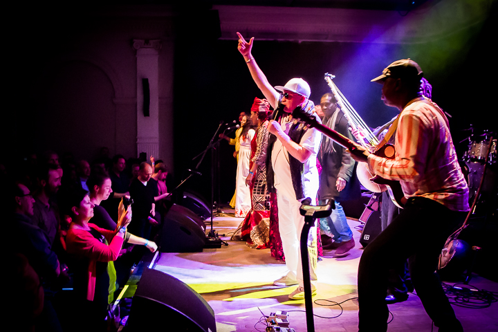 Salif Keita @ De Casino, picture 20, photographed by Davy De Blieck - FrontView Magazine