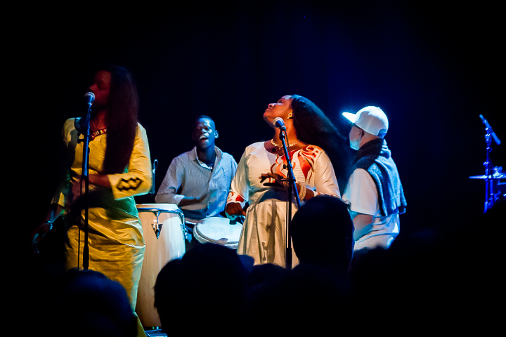 Salif Keita @ De Casino, picture 21, photographed by Davy De Blieck - FrontView Magazine