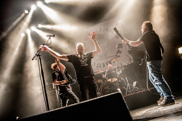 Belgian Asociality @ Breaking Barriers Depot Leuven, picture 5, photographed by Luc Luyten - FrontView Magazine
