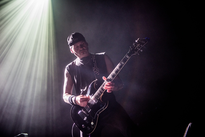 Discharge @ Breaking Barriers Depot Leuven, picture 2, photographed by Luc Luyten - FrontView Magazine