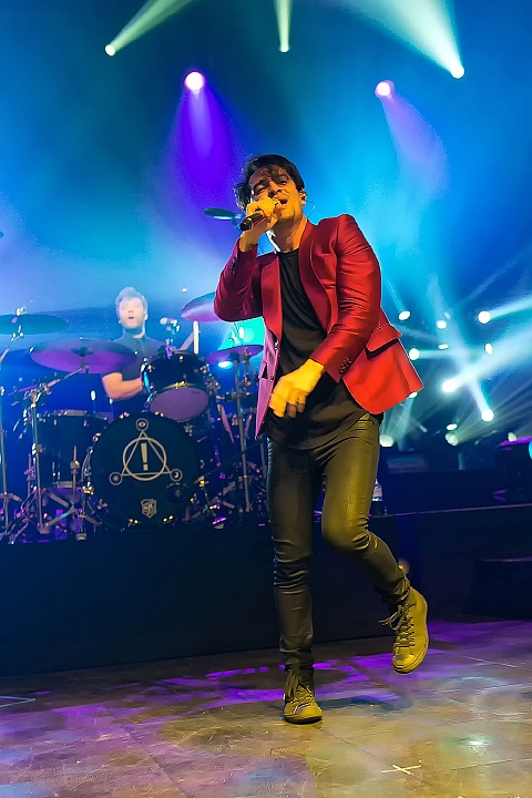 Panic! At The Disco @ Ancienne Belgique, picture 29, photographed by Edwin Houdevelt - FrontView Magazine