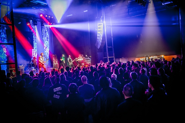 The Damned @ Breaking Barriers Depot Leuven, picture 17, photographed by Luc Luyten - FrontView Magazine