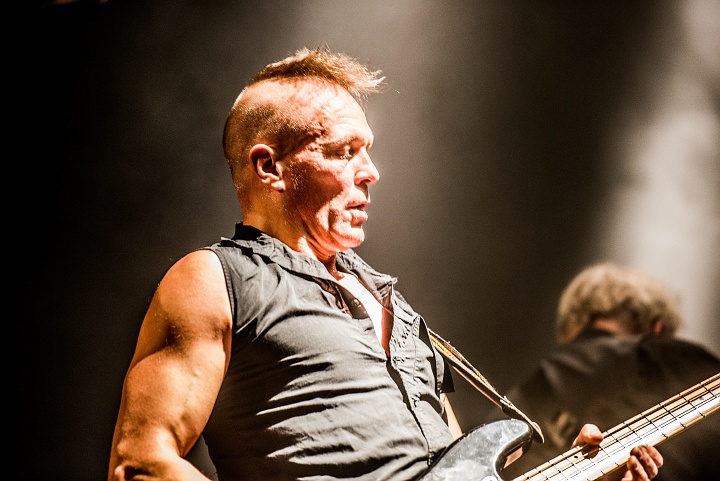 The Membranes @ Breaking Barriers Depot Leuven, picture 26, photographed by Luc Luyten - FrontView Magazine