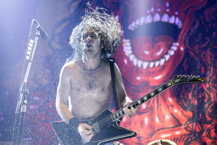 Airbourne @ Vorst Nationaal, foto 8, foto's door Dorien Goetschalckx - FrontView Magazine