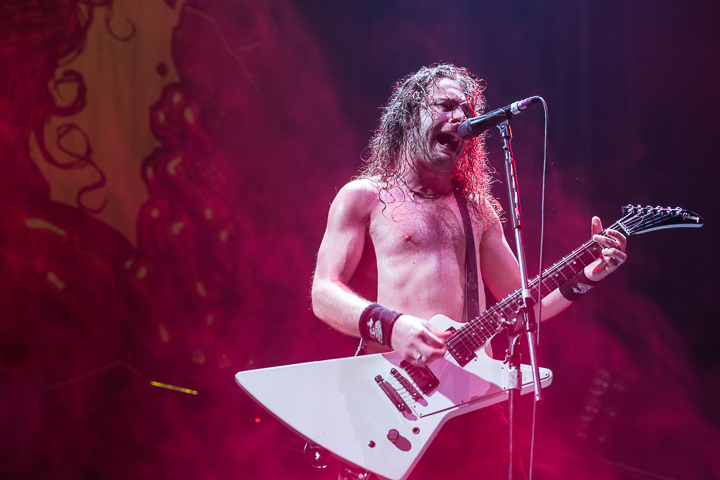 Airbourne @ Vorst Nationaal, foto 9, foto's door Dorien Goetschalckx - FrontView Magazine