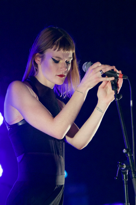 Trixie Whitley, Radio 1 Sessies @ Trix, picture 6, photographed by Bart Baevegems - FrontView Magazine