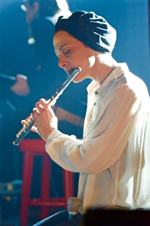 Trixie Whitley, Radio 1 Sessies @ Trix, picture 22, photographed by Bart Baevegems - FrontView Magazine