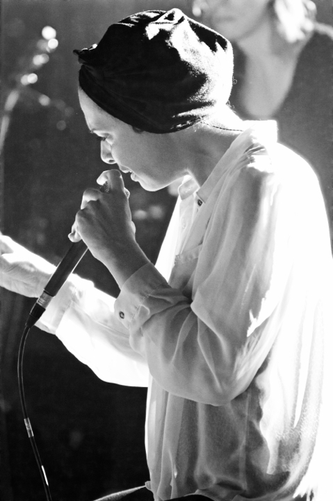 Trixie Whitley, Radio 1 Sessies @ Trix, picture 26, photographed by Bart Baevegems - FrontView Magazine