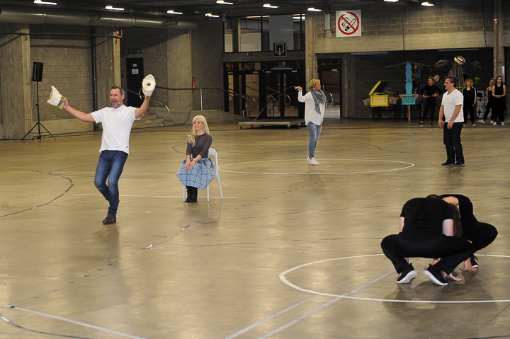 Beauty and the Beast Repetities @ Antwerp Expo, picture 11, photographed by Goele Bormans - FrontView Magazine