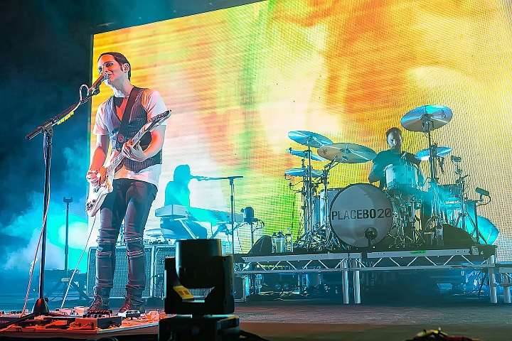 Placebo @ Sportpaleis 2016, picture 2, photographed by Edwin Houdevelt - FrontView Magazine