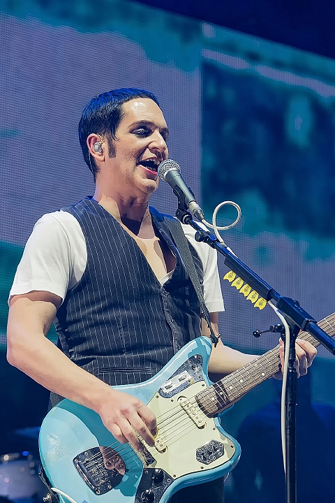 Placebo @ Sportpaleis 2016, picture 16, photographed by Edwin Houdevelt - FrontView Magazine