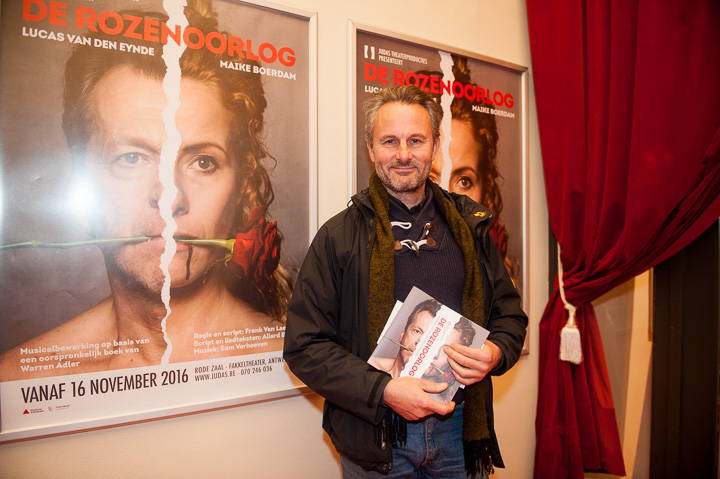 Première De Rozenoorlog @ Fakkeltheater, picture 1, photographed by Goele Bormans - FrontView Magazine