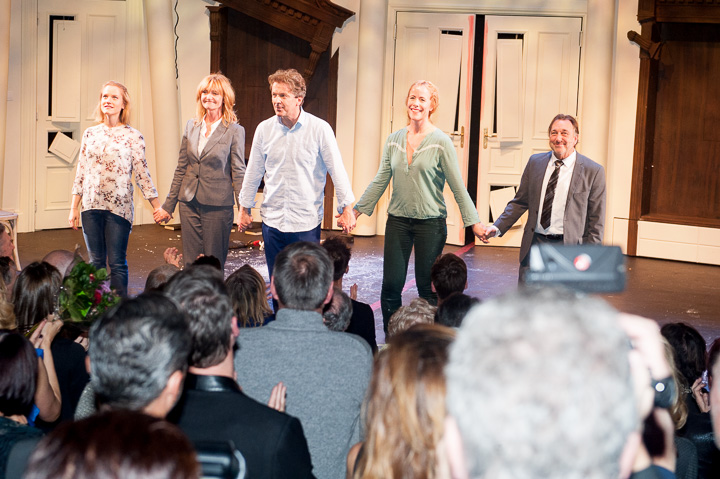 Première De Rozenoorlog @ Fakkeltheater, picture 28, photographed by Goele Bormans - FrontView Magazine