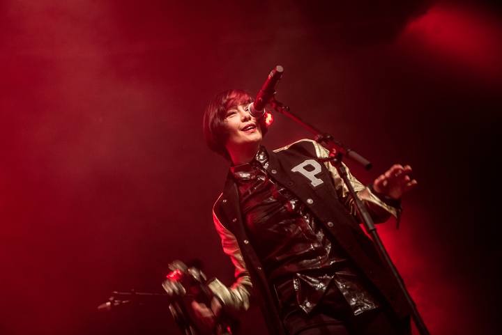 Republica @ Klokgebouw Eindhoven, picture 2, photographed by Luc Luyten - FrontView Magazine