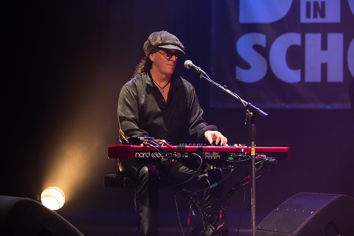 Mike Wheeler Band @ Blues In Schoten, picture 2, photographed by Marc Verdonck - FrontView Magazine