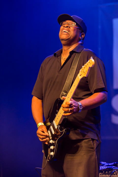 Mike Wheeler Band @ Blues In Schoten, picture 12, photographed by Marc Verdonck - FrontView Magazine