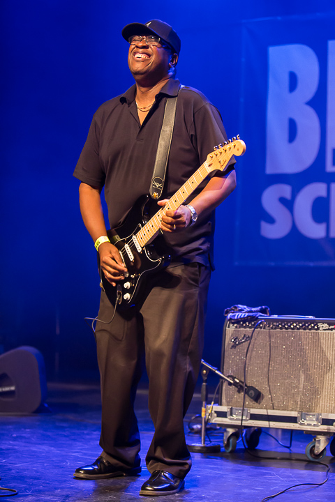 Mike Wheeler Band @ Blues In Schoten, picture 14, photographed by Marc Verdonck - FrontView Magazine
