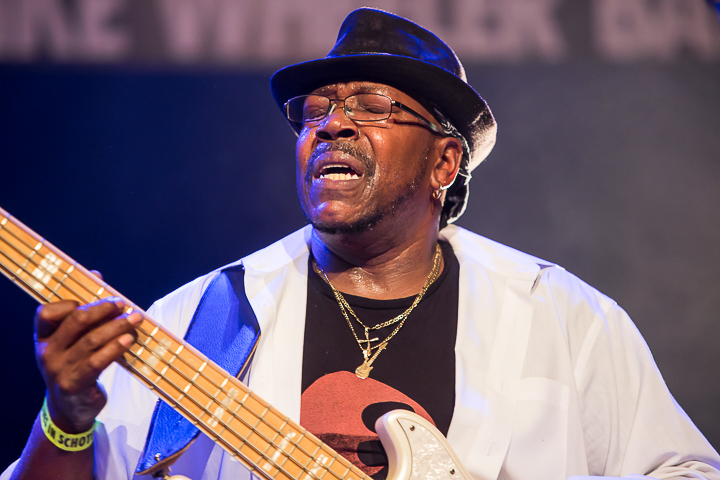 Mike Wheeler Band @ Blues In Schoten, picture 15, photographed by Marc Verdonck - FrontView Magazine