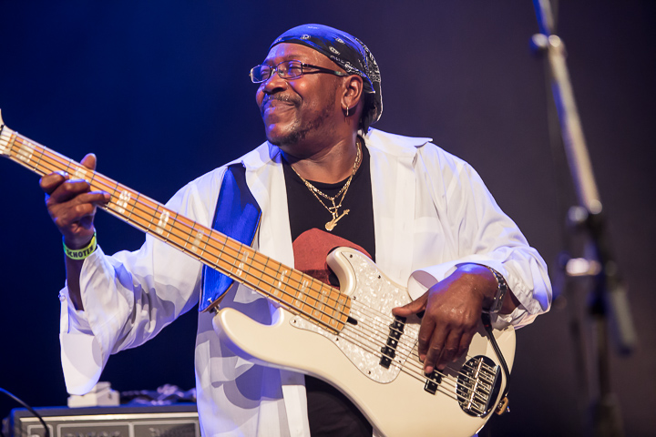Mike Wheeler Band @ Blues In Schoten, picture 17, photographed by Marc Verdonck - FrontView Magazine