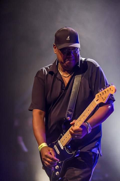 Mike Wheeler Band @ Blues In Schoten, picture 19, photographed by Marc Verdonck - FrontView Magazine