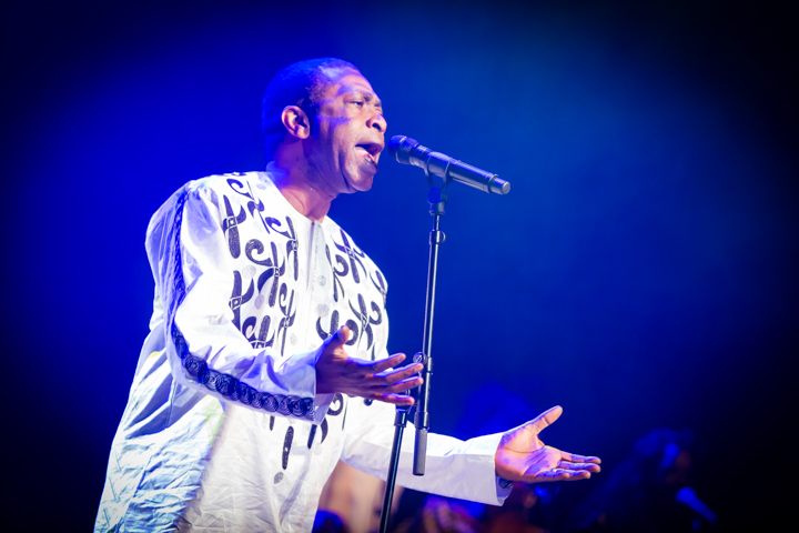 Youssou N'Dour @ De Roma, picture 7, photographed by Kristof Hayen - FrontView Magazine