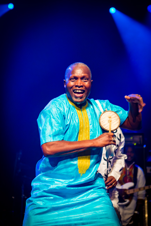 Youssou N'Dour @ De Roma, picture 14, photographed by Kristof Hayen - FrontView Magazine