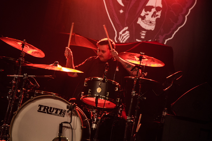 Creeper @ Trix, picture 2, photographed by Dorien Goetschalckx - FrontView Magazine