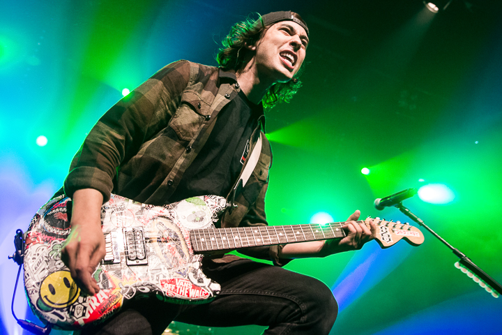 Pierce The Veil @ Trix, picture 4, photographed by Dorien Goetschalckx - FrontView Magazine