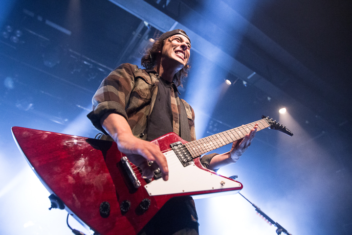 Pierce The Veil @ Trix, picture 16, photographed by Dorien Goetschalckx - FrontView Magazine