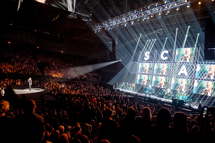 Stan Van Samang in't Groot @ Sportpaleis, picture 72, photographed by Dimitri Vanlommel - FrontView Magazine