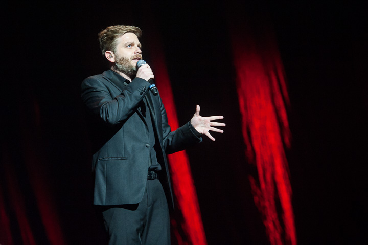 Udo Voorprogramma Stan Van Samang @ Sportpaleis, picture 3, photographed by Dimitri Vanlommel - FrontView Magazine