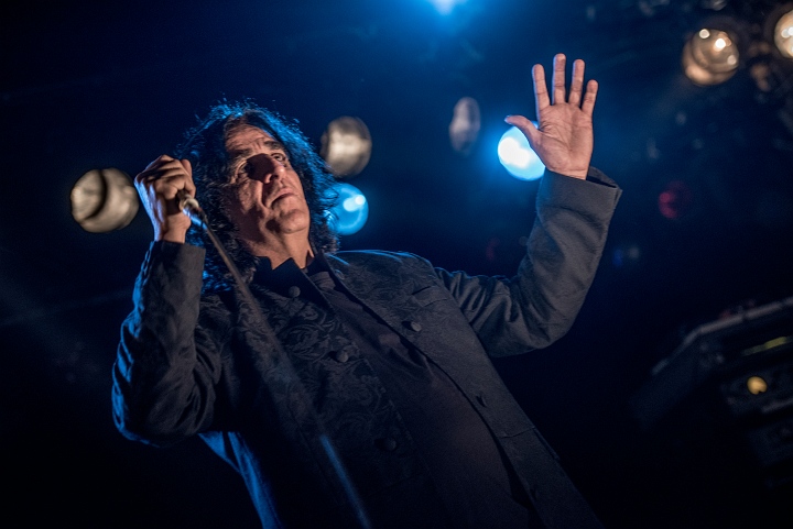 Killing Joke @ Muziekodroom, picture 1, photographed by Luc Luyten - FrontView Magazine