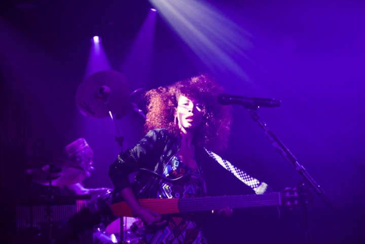 Flavia Coelho @ AB Club, picture 7, photographed by Bart Baevegems - FrontView Magazine
