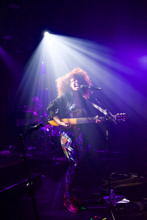 Flavia Coelho @ AB Club, picture 8, photographed by Bart Baevegems - FrontView Magazine