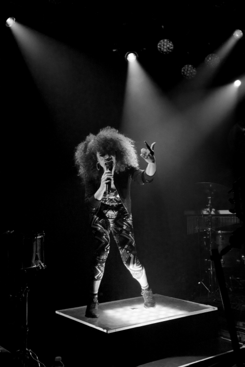 Flavia Coelho @ AB Club, picture 13, photographed by Bart Baevegems - FrontView Magazine