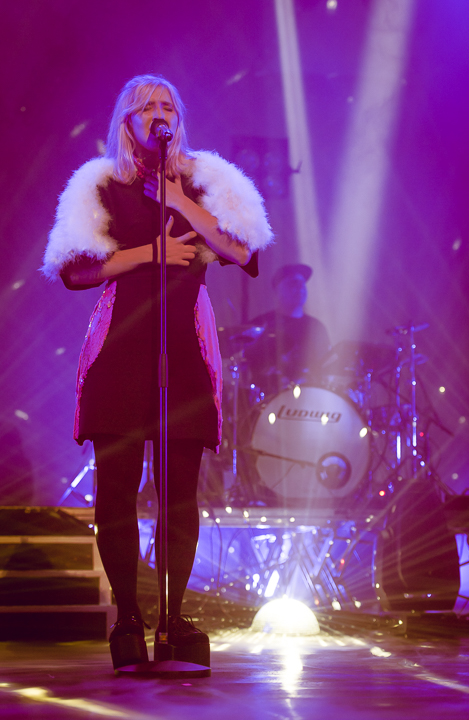 Alice On The Roof @ Ancienne Belgique, picture 19, photographed by Jan van Hecke - FrontView Magazine