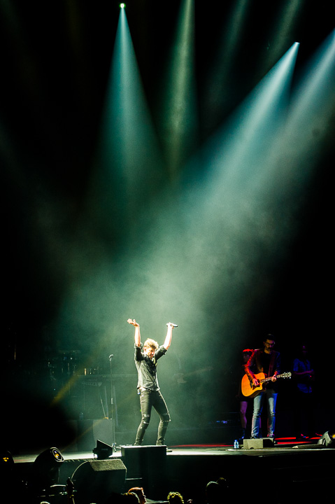 Clouseau danst @ Sportpaleis, picture 34, photographed by Dimitri Vanlommel - FrontView Magazine