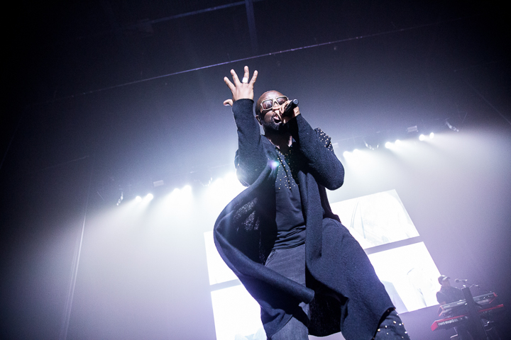 Maître Gims @ Vorst Nationaal, picture 7, photographed by Dorien Goetschalckx - FrontView Magazine