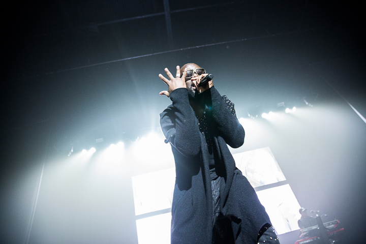 Maître Gims @ Vorst Nationaal, picture 9, photographed by Dorien Goetschalckx - FrontView Magazine