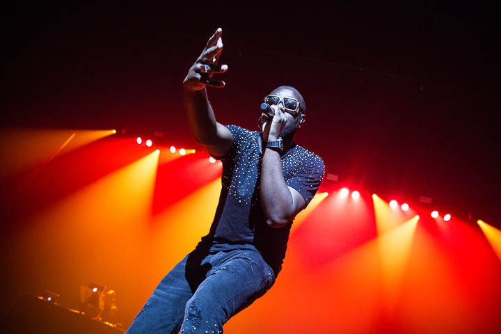 Maître Gims @ Vorst Nationaal, picture 12, photographed by Dorien Goetschalckx - FrontView Magazine