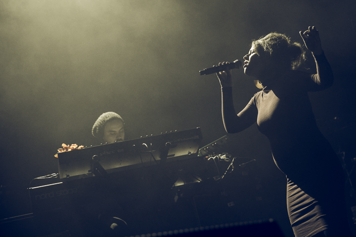 Selah Sue @ 013, picture 3, photographed by Dorien Goetschalckx - FrontView Magazine