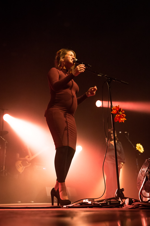 Selah Sue @ 013, picture 12, photographed by Dorien Goetschalckx - FrontView Magazine
