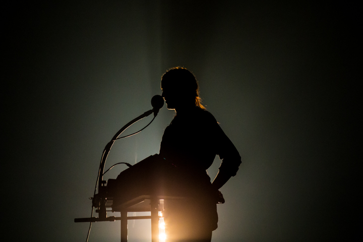 JAIN @ Ancienne Belgique, picture 4, photographed by Dieter  Boone - FrontView Magazine