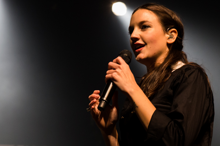 JAIN @ Ancienne Belgique, picture 19, photographed by Dieter  Boone - FrontView Magazine